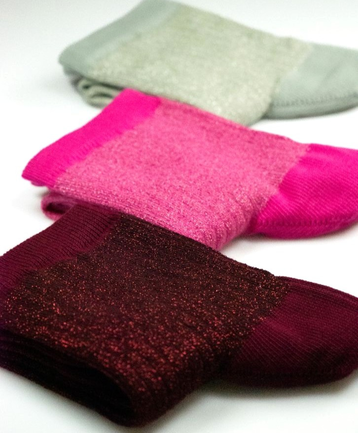 Chaussettes côtelées paillettes mi-hautes