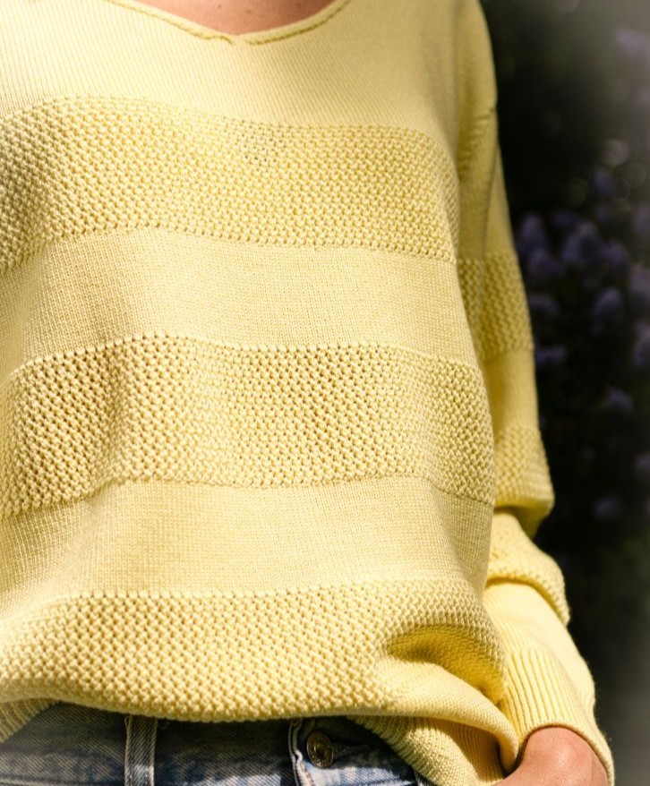 Pull mérinos ajouré jaune pâle -