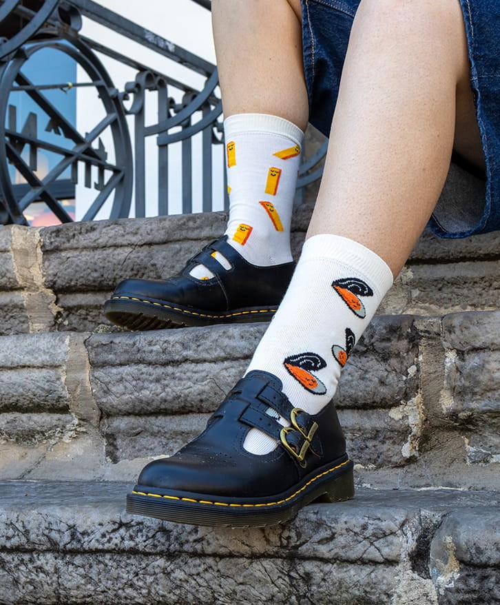 Chaussettes hautes moules frites dépareillées
