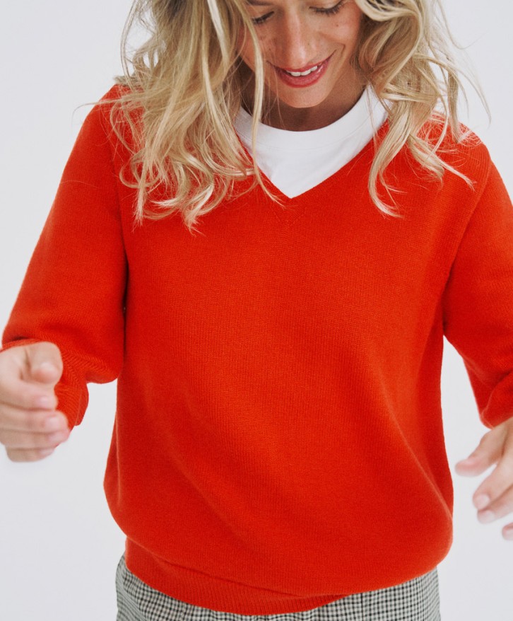 Pull col V femme en laine mérinos - Rouge -