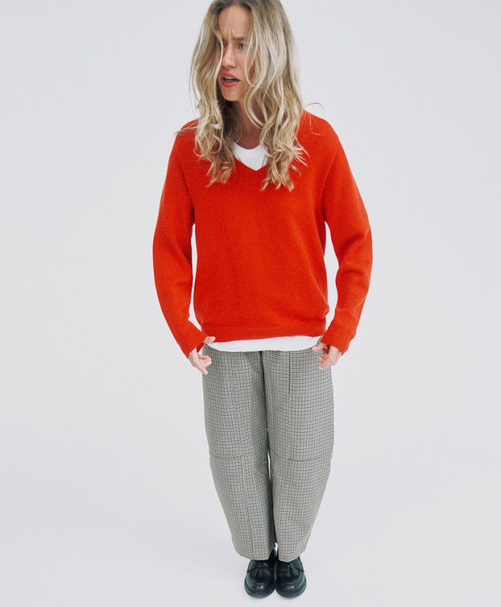 Pull col V femme en laine mérinos - Rouge -