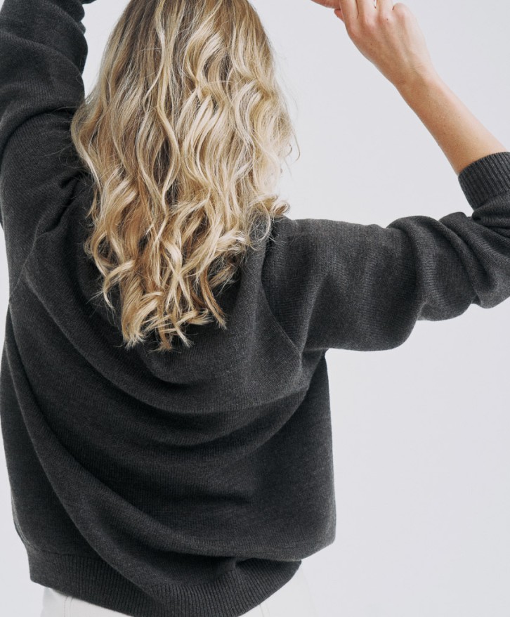 Pull col V femme en laine mérinos - Marron