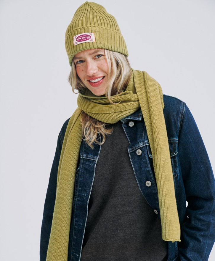 Echarpe vert olive en laine mérinos